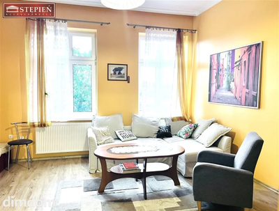 Mieszkanie w centrum z ogródkiem i parkingiem - 3