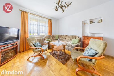 Na sprzedaż przestronne  mieszkanie o powierzchni  70,40 m² , położone na  parterze wraz z garażem  w spokojnej dzielnicy  Zamość  w  Pile . - 4
