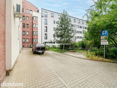 ŚWIETNA LOKALIZACJA 2-POKOJOWE Z BALKONEM - 4