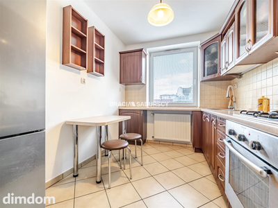 2 piętro, balkon, 3 pok., piwnica,zielono, parking - 4