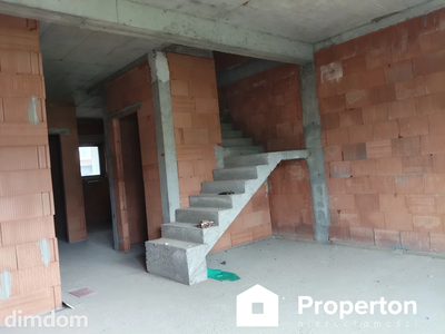Bliźniak o powierzchni 158m2 ,5 pokoi,garaż,ogród - 2
