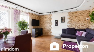 84 m² po podłodze | 2 poziomy | 3 pokoje - 5