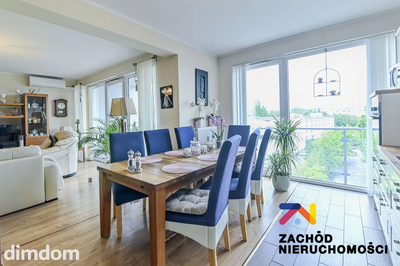 Zapraszam do zapoznania się z ofertą sprzedaży przestronnego mieszkania o powierzchni 88,88 m , położonego przy ul. Stanisława Staszica w Zielonej Górze .