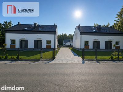 Nowoczesny dom bliźniak w Trąbkach Wielkich