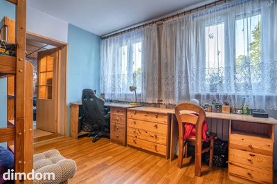 Zamieszkaj w centrum, 2 garaże i podwórko - 5