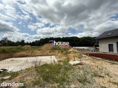 Działka z rozpoczętą budową domu jednorodzinnego, z pełnym podpiwniczeniem, z dużym garażem, przy lesie! - 2