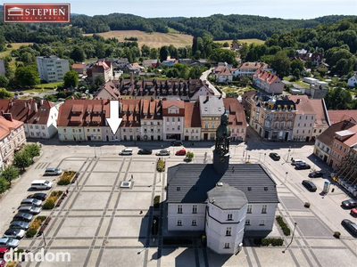 Atrakcyjny lokal użytkowy w centrum Wlenia - idealny na start biznesu!