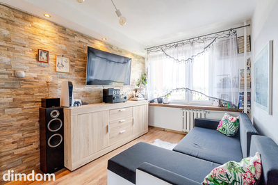 3 pok/ duży balkon/ winda/ ul. Walerego Sławka.