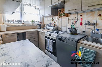 Na sprzedaż atrakcyjne, ciepłe i ustawne mieszkanie 3 pokojowe o powierzchni 47,80 m2 usytuowane na 4 piętrze niskiego bloku zlokalizowanego przy ul. Ptasiej- Os. Piastowskie. Do mieszkania przynależ… - 3