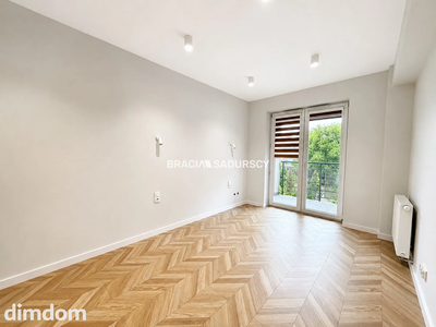 2 pok, 50 m², balkon, winda, garaż + komórka - 4
