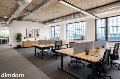 Wykończony lokal biurowy 392 m² do wynajęcia