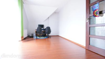 Dom z garażem i pięknym ogrodem – Piotrowice - 2