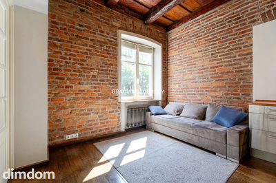 Dwupokojowy apartament z historycznym charakterem - 2