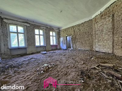 Zamieszkaj w historii. Mieszkanie 132,51 w XIX wiecznym pałacyku. - 5