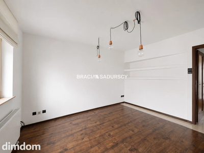 Dwupoziomowy apartament z balkonem os. zamknięte - 3