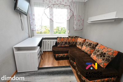 Atrakcyjne Przestronne mieszkanie 4 pokojowe o pow. 57,00 m2 położone w wieżowcu po termomodernizacji na 11 piętrze na Os. Słonecznym nieopodal Centrum Miasta. - 5