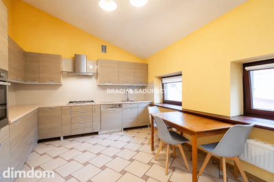 Wyjątkowe 124,78 m² w zabytkowej kamienicy - 2