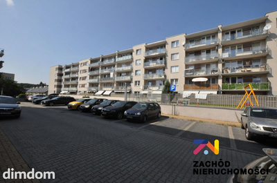 Do wynajęcia bardzo atrakcyjne, jasne i ustawne mieszkanie 2 pokojowe o powierzchni ok. 40 m2, usytuowane na parterze nowego budynku z windą, z 2017 roku. Budynek zlokalizowany na na cichym i spokojn… - 3