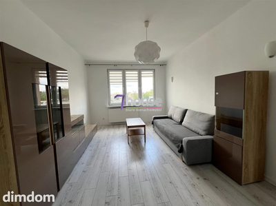 Do wynajęcia słoneczne mieszkanie o powierzchni użytkowej 53 m2, usytuowany na trzecim piętrze, trzy piętrowego budynku wielorodzinnego w Zabrzu. - 5