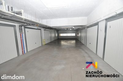 N a sprzedaż przestronny garaż w hali garażowej nowoczesnego budynku przy ul. Zdrojowej o powierzchni ok. 21 m2. Wjazd do hali bramą automatyczną zamykaną na pilota. - 2