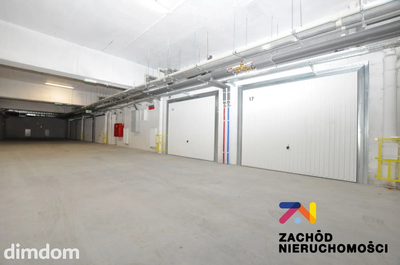 N a sprzedaż przestronny garaż w hali garażowej nowoczesnego budynku przy ul. Zdrojowej o powierzchni ok. 21 m2. Wjazd do hali bramą automatyczną zamykaną na pilota. - 3