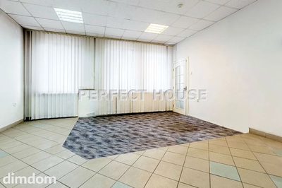 Czarnków - atrakcyjne biura i działka w centrum - 4