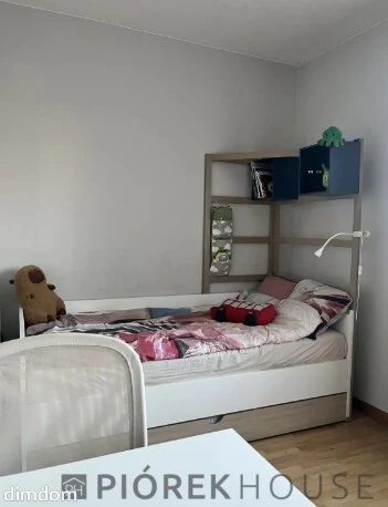 4-pokojowe mieszkanie w Markach - 2