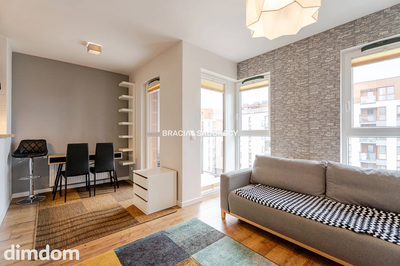 Wrocławska | balkon | garaż