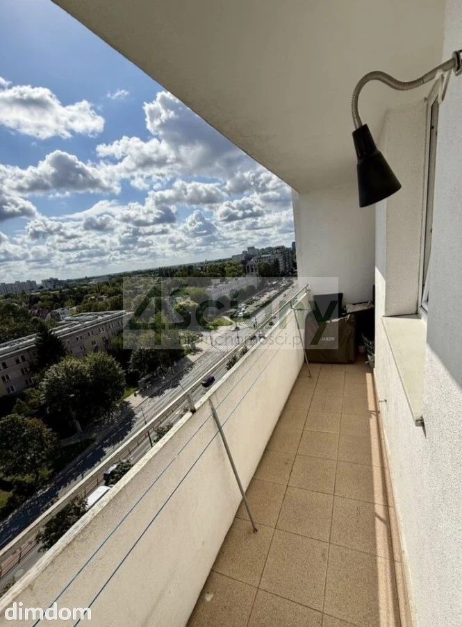Mieszkanie 3-pokojowe o powierzchni 56,60 m znajduje się na 10 piętrze w 11 piętrowym bloku . - 114361631.jpg