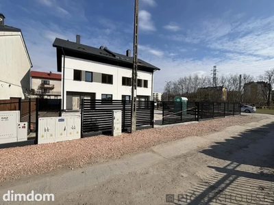 Dwupoziomowe mieszkanie w Ząbkach - 4