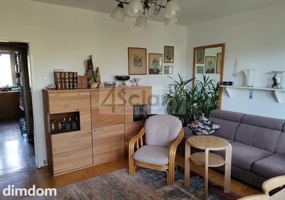 Mieszkanie o powierzchni 58,8 m2, położone na 3 ostatnim piętrze w bloku z 1988 roku . - 4