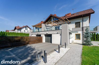 NOWOCZESNY DOM 265 m² | LUSINA | 6 ARÓW