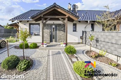 Na sprzedaż bliźniak o powierzchni 79 m2 usytuowany na działce o powierzchni 424 m2 zlokalizowany w Zielonej Górze- dzielnica Sucha Osiedle Złote Piaski. Dom komfortowy, jasny i przestronny. - 2