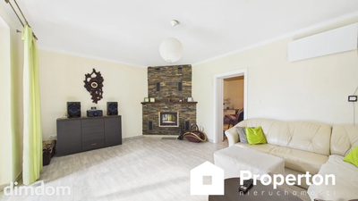Siedlisko 6900 m² z domem i zabudowaniami - 2