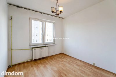 3 pok/ osobna kuchnia/ do remontu/ ul.Słomiana - 4