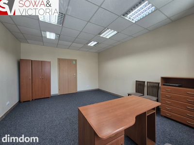 lokal biurowy na parterze. - 2