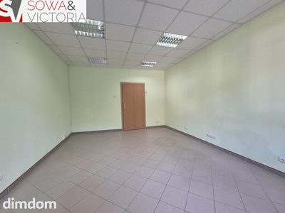 lokal biurowy na parterze. - 2