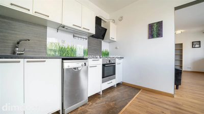 PRZESTRONNE, SŁONECZNE 2-POKOJOWE Z BALKONEM - 4