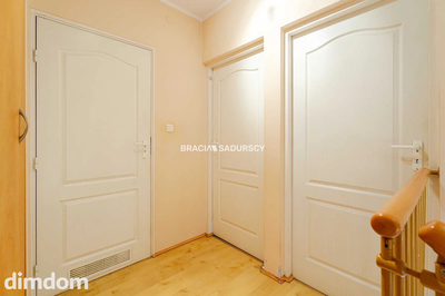 Dwupoziomowe mieszkanie z tarasem i balkonem. - 2