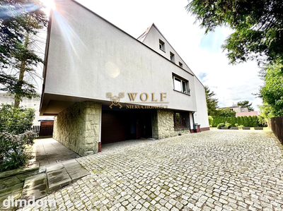 8 pokoi, 3 kondygnacje, duży ogród - 4