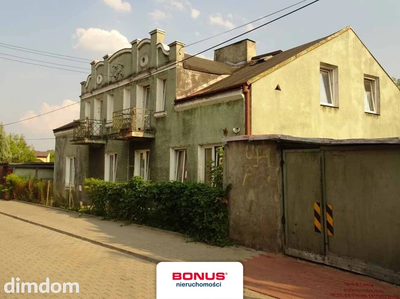 Rembertów, zabytkowa kamienica, 5 małych mieszkań. - 2