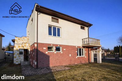 Dom w centrum Trawnik | 8 pokoi | działka 13 arów