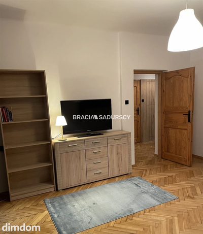 Nowa Huta, os. Spółdzielcze. Mieszkanie 2 pokojowe z osobną kuchnią i balkonem - 51,59 m 2 . - 5
