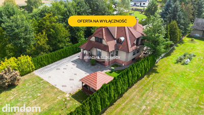 Duzy dom, Jadowniki, Brzesko