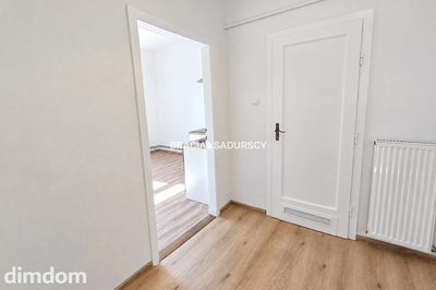 Przytulna kawalerka z dużym balkonem - Łokietka - 3