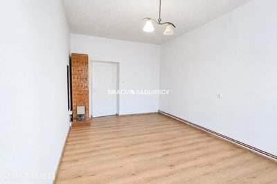 Przytulna kawalerka z dużym balkonem - Łokietka - 5
