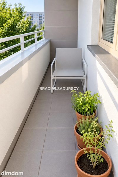 Mistrzejowice 2 pokoje, duży balkon - 2