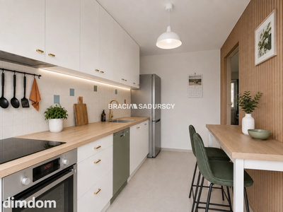 2 pok| 44,5m² |balkon |duża piwnica|ul. Komandosów - 2