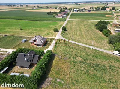 Klimatyczny dom z Bali na działce 1889 m2 - 2