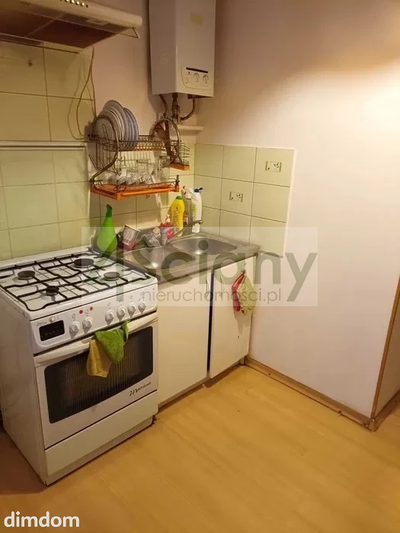 1-pokojowe mieszkanie 34m zlokalizowane  1 piętrze w 2 piętrowym budynku z lat 30-tych. - 4